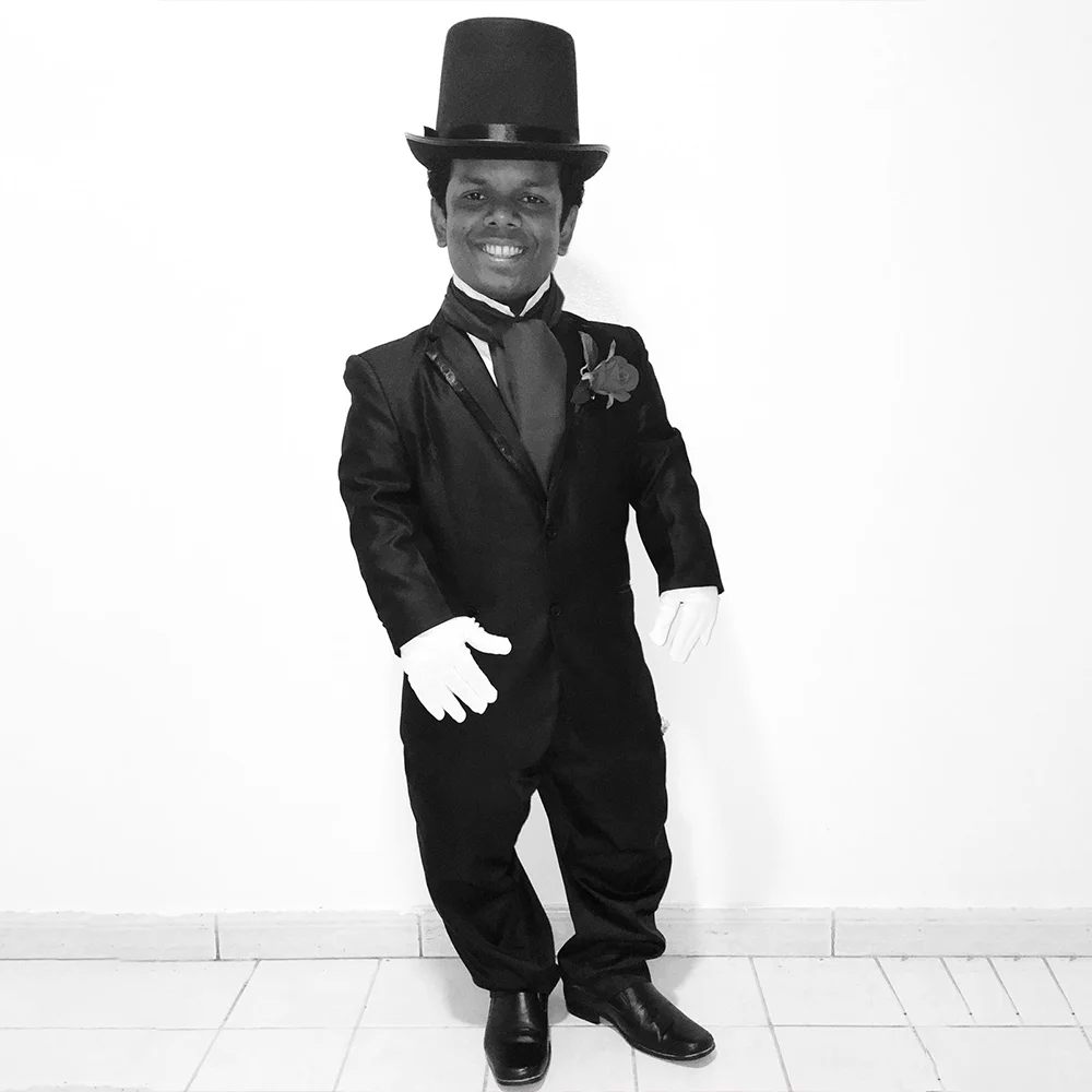Performer 06